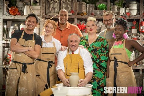 great pottery throwdown season 7.